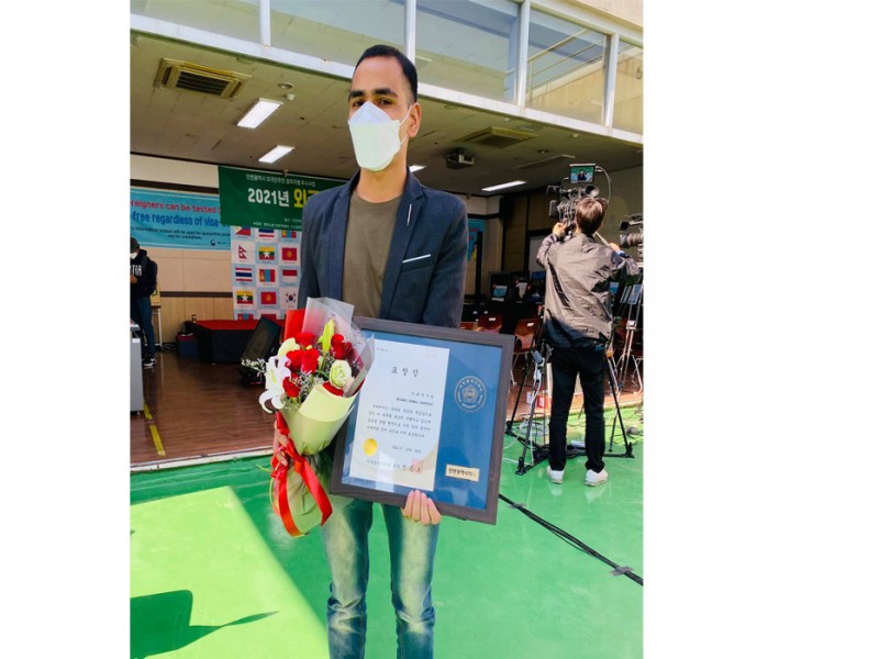 यि हुन् दक्षिण कोरियाको महानगरले सम्मान गरेका रुकुम पश्चिमका युवा